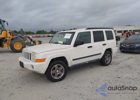 2006 Jeep Commander из США, поврежденный, VIN 1J8HH48K76C229610